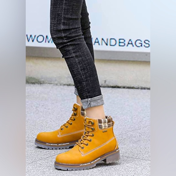 dilikoy Shoes - Camel winter or hiking boots